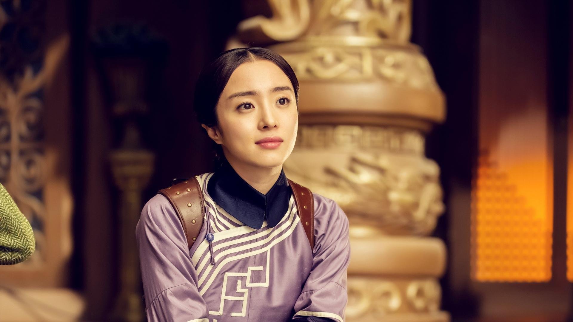 哥伦比亚队前锋洛佩斯在巴黎奥运会上表现出色，哥伦比亚球队队员